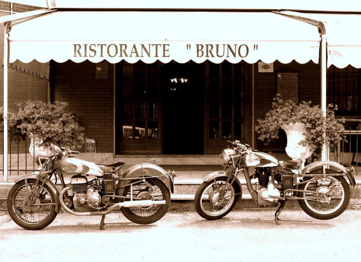 Hotel Da Bruno Rocchetta Ligure Exterior foto